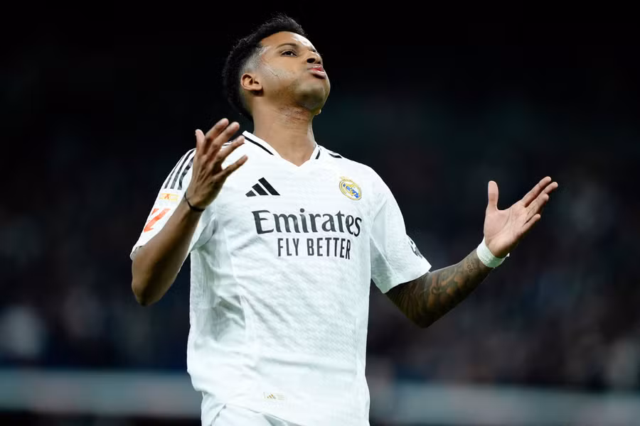 Chelsea Eye Rodrygo, Al Hilal Target Theo Hernandez