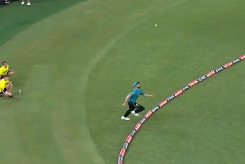 Cricket Law Changed: Airborne Touches Now Illegal