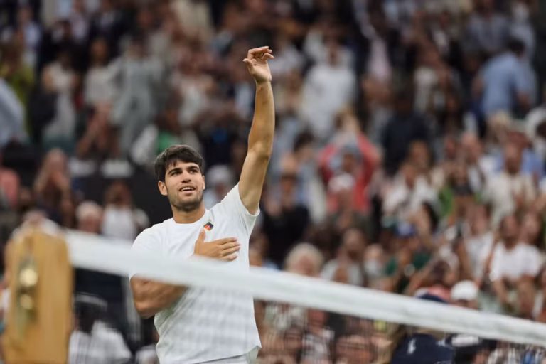 Carlos Alcaraz and Aryna Sabalenka Headline Wimbledon Quarter-Final Action